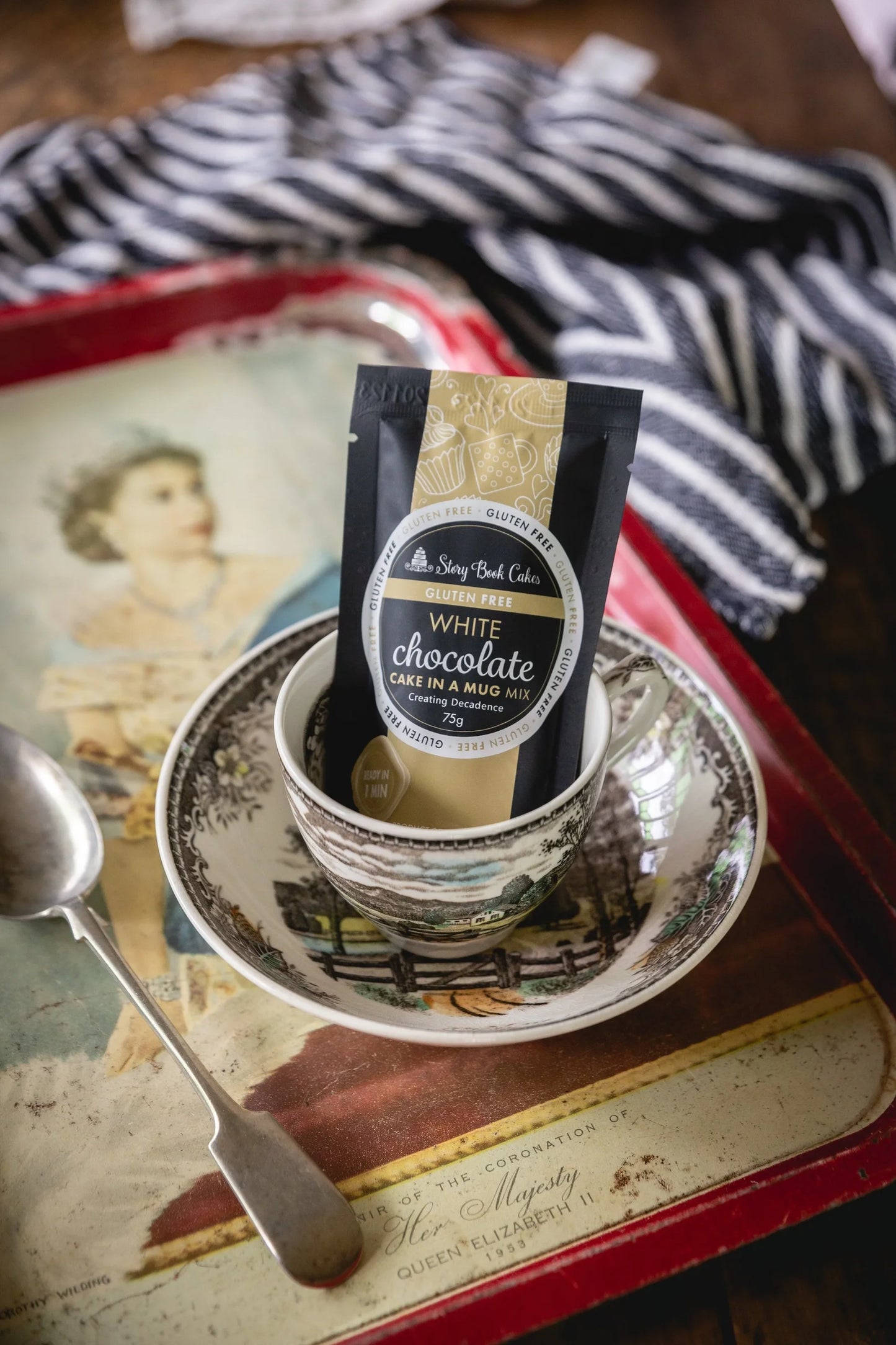 Gluten-Free White Chocolate Mud Cake - Cake in a Mug (80g)