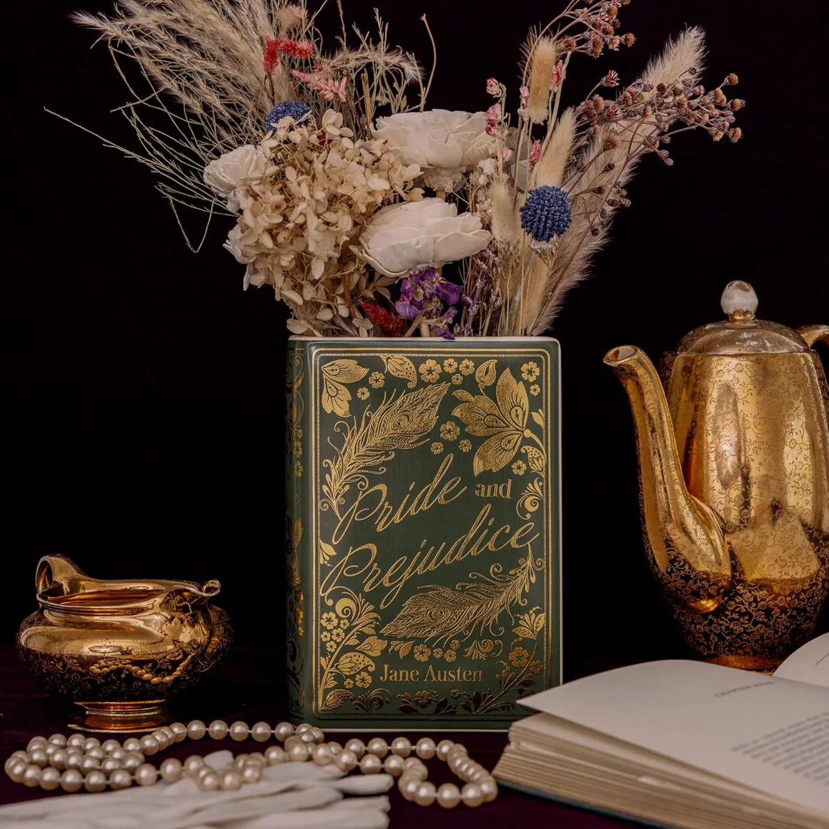 Pride and Prejudice Vase