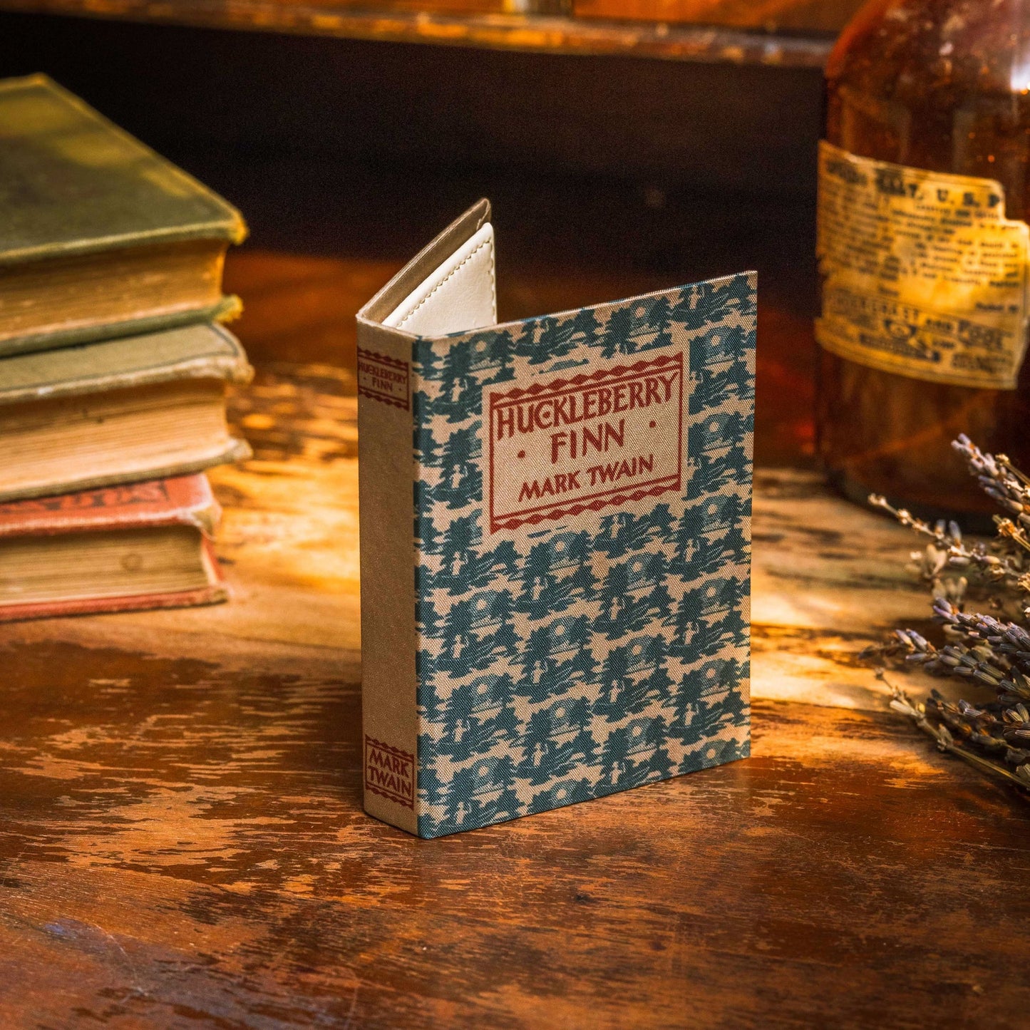 Huckleberry Finn - Book Wallet