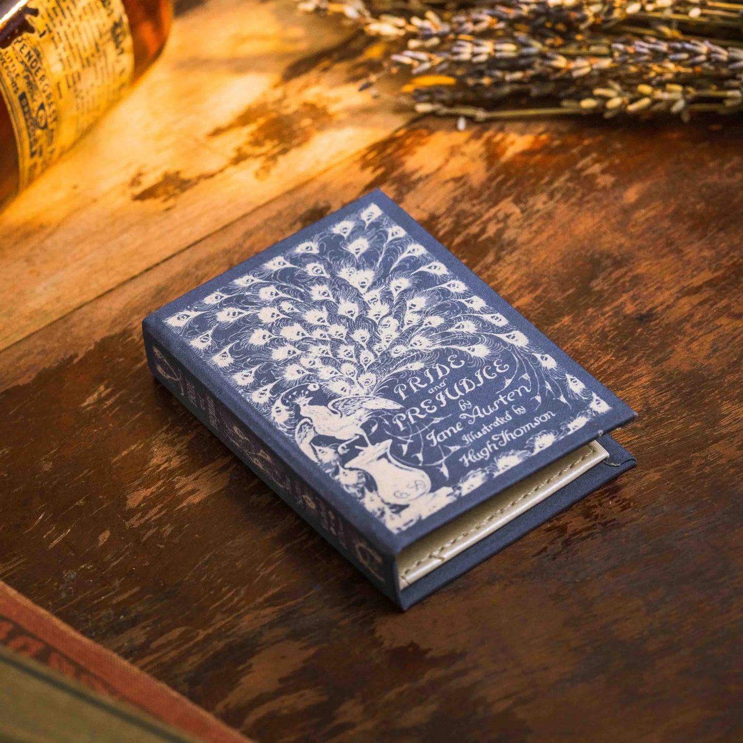 Pride & Prejudice (Peacock Edition) - Book Wallet